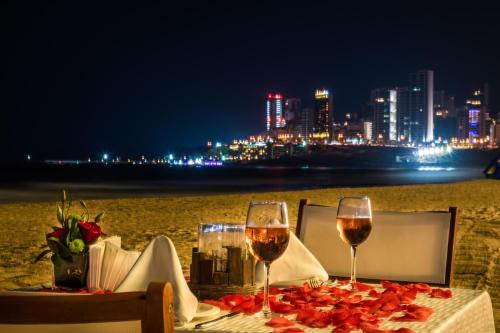 لانكستر إيدن باي لانكستر إيدن باي