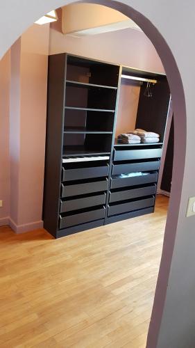 King Studio with Sofa Bed
