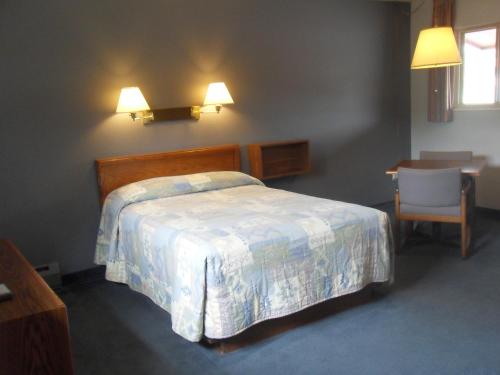 Swan Inn Motel - main image
