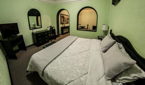 Hotel Leon - Leon Hotel Leon - Leon