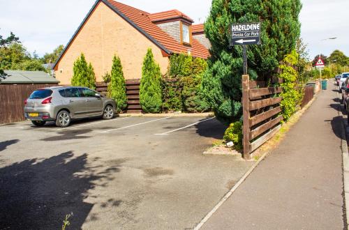 Hazeldene Guest House - main image