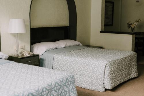 Hotel Leon Room Type - Twin Room