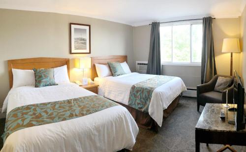 Double Room with Two Double Beds - Non-Smoking