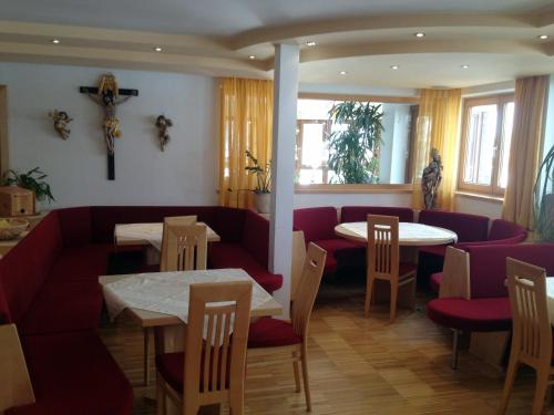 Pension Wallnöfer - main image