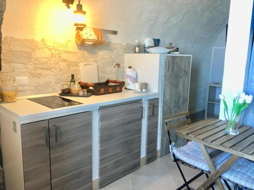  La Casa del Capitano - Home Holidays Acireale, Pension in Acireale