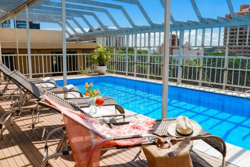 Úszómedence, Taiwan Hotel in Ribeirao Preto Városközpont