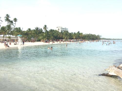 παραλία, Frio Hot Boca Chica in Μπόκα Τσίκα