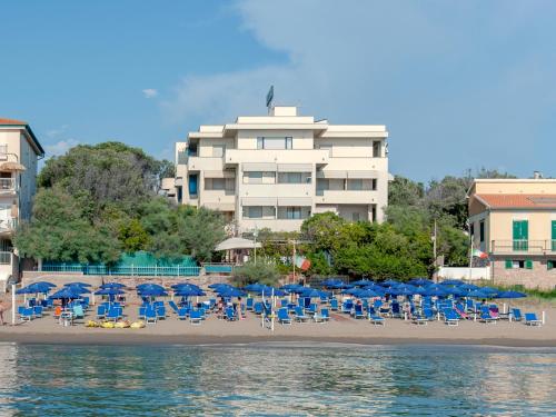 Зовнішній вигляд готелю, Hotel Villa Lo Scoglietto in Сан - Вінченцо