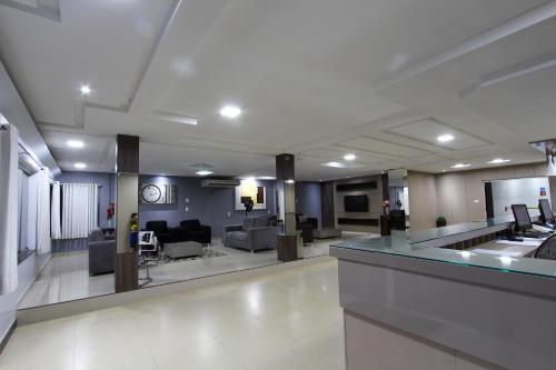 Augusto Palace Hotel near สนามบินมาราบา