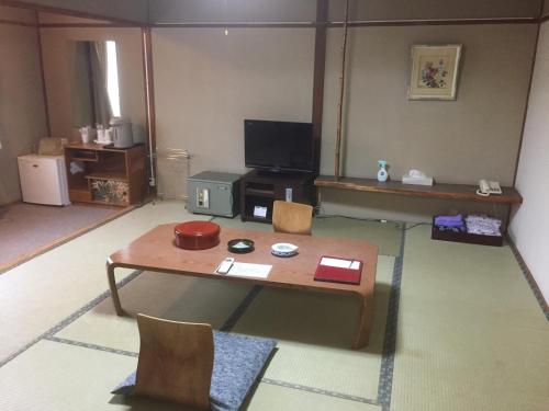 Japanese-Style Room