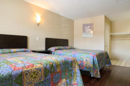 Covina Motel in 西柯汶納