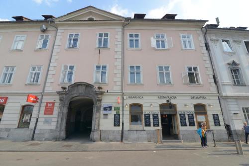 RIVER SIDE CENTRAL MARKET - Eclipse superior apartment, Ljubljana (photo 3)