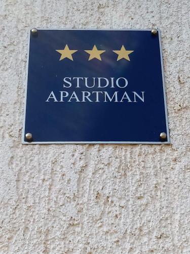 Studio apartment Meli