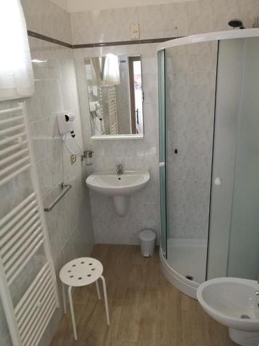Habitación individual, baño privado