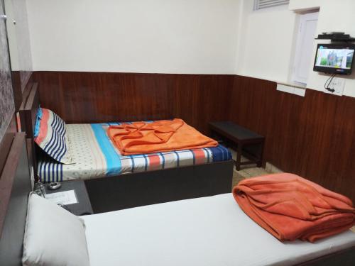 

Hotel Bajrang