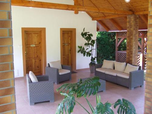 Balcony/terrace, Eszter Vendeghaz in Tiszafured
