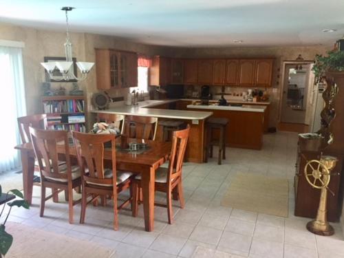 Harsens Island Getaway Resort