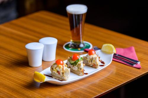 Dingle Bay Hotel - image 6