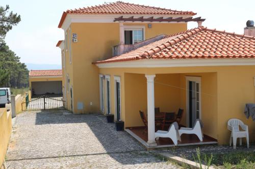  Casa Amarela in Nazaré