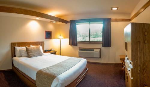 Spring Valley Inn