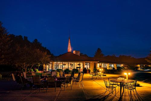 Spring Valley Inn