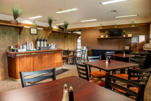 Spring Valley Inn