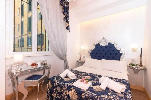 Double room, small