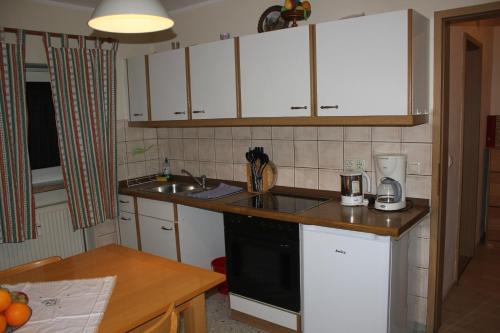 Ferienwohnungen Goldbach 2. Stock 3