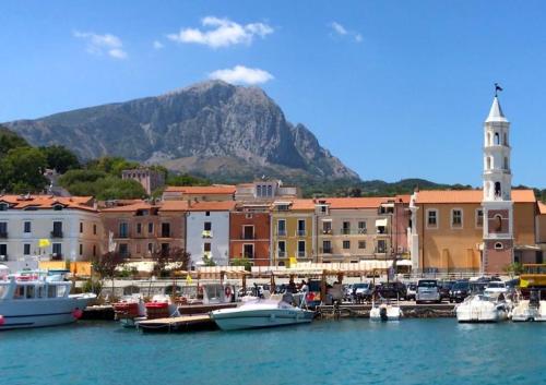  By the sea in Scario, Ferienwohnung in Scario
