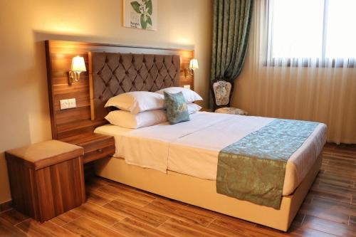 Double room, deluxe