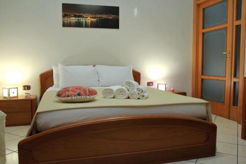 B&B Mitilini Central Station – Naples, CO