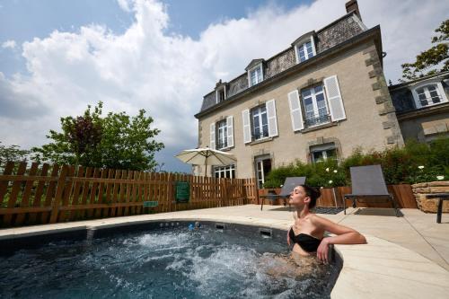 Pezsgőfürdő, Maison de la Garenne & Spa in Vannes városközpont