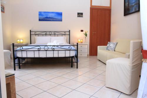 B&B MITILINI Central Station, Naples