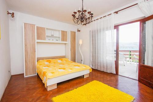 Apartments by the sea Arbanija, Ciovo - 16117, Trogir (Foto 2)