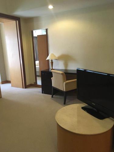 Dalian Asia Pacific Service Apartment (Former Somerset Harbour Court Dalian)