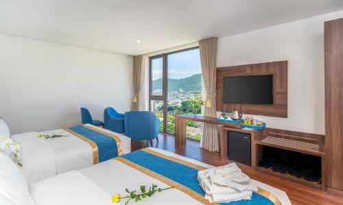 View, Grand Gold Hotel in Tho Quang