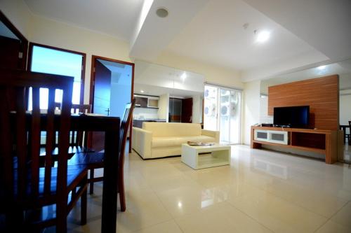 Comfy Studio at High Point Serviced Apartment