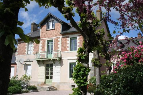 Chambres d'Hôtes du Chalet de Caharet