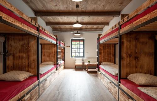 Turn Hostel - image 3