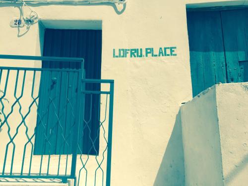  LOFRUs PLACE in Pomarico