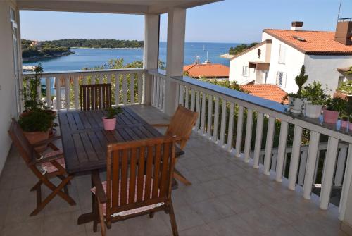 Apartment with Terrace