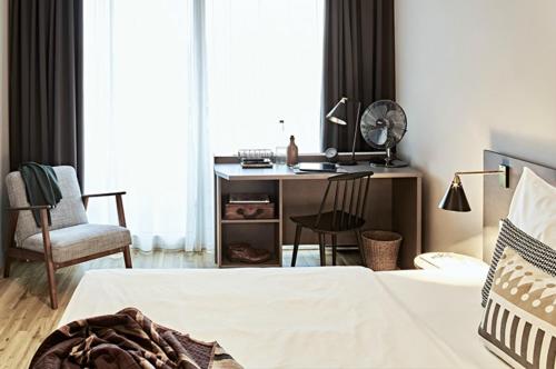 1 twin bed