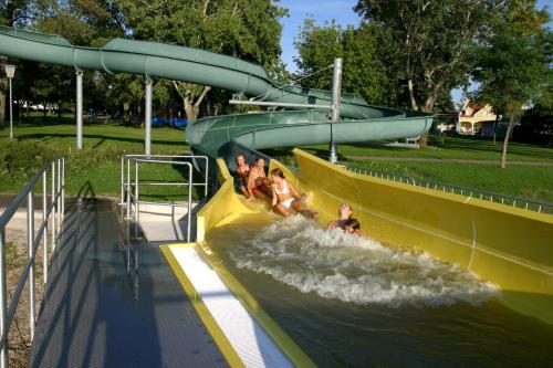 Strand, Ferienwohnungen Sattler in Sankt Andra Bei Frauenkirchen