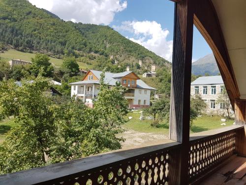 Tuvākā izklaides vieta, Hostel The Misty Mountains in Bagvdanari