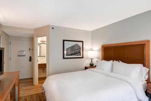 1 queen bed