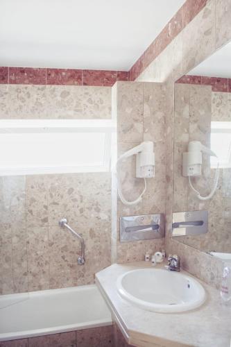 Hotel do Cerro - image 8