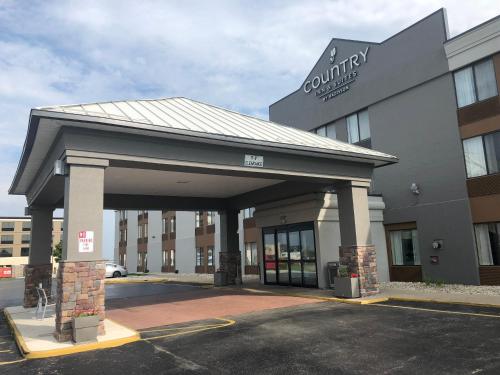 Country Inn & Suites by Radisson, Mt Pleasant-Racine West, WI