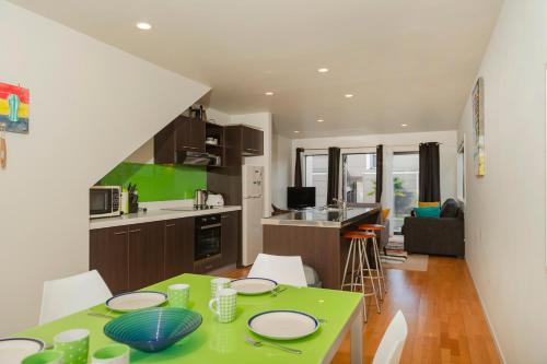 Kitchen, Aqua Soleil Villas in Whitianga