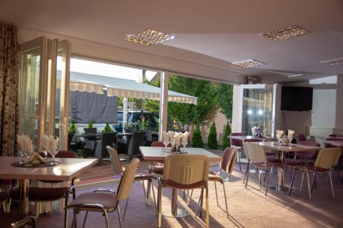 Iris Boutique - Bucharest