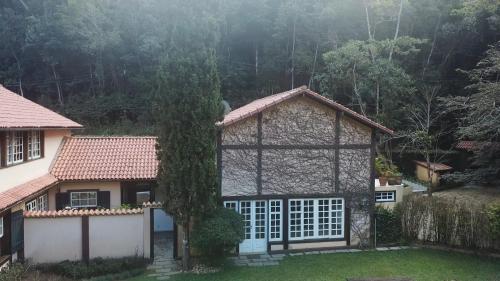 Fachoalto Budget in Fazenda Inglesa